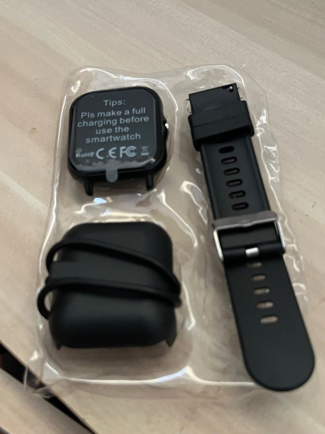 Smartwatch Beige/Dorado muy buena
