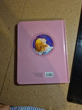 La sirenita (Cuentos rosas brillantes/ Sparklin...