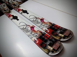 ESQUIS 150 cm. CARVING. ALL MOUNTAIN.