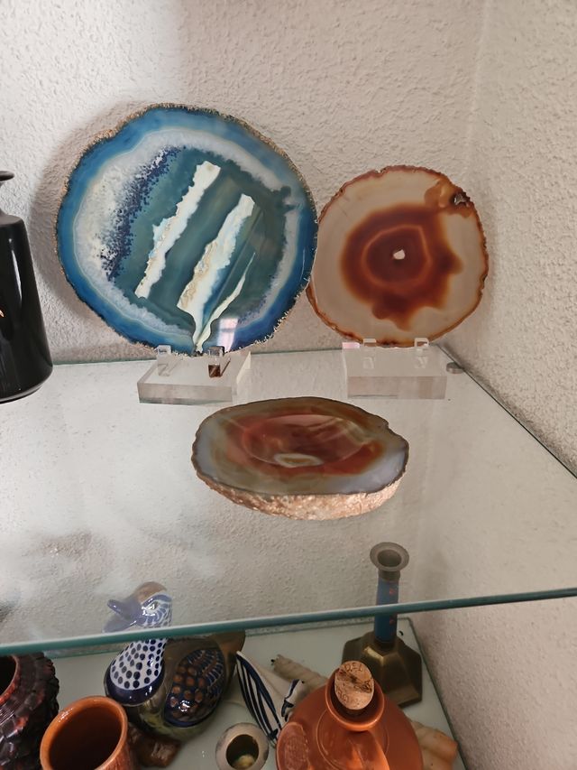 Ágatas y Cenicero Decorativo