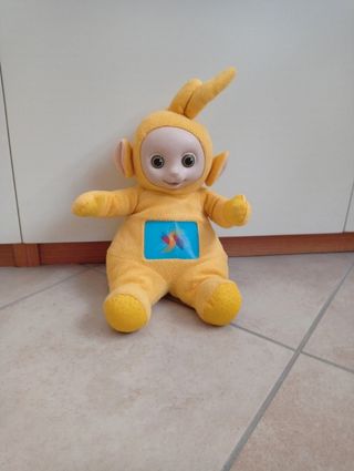 Peluche Teletubbies Laa-Laa 