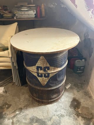 Barril decorativo con tapa redonda