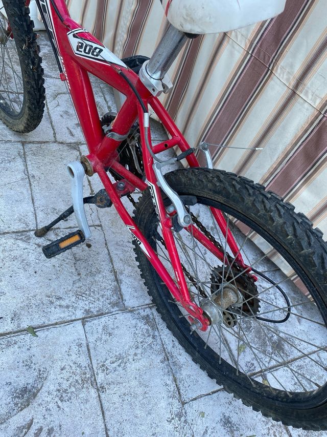 Bicicleta Qūer junior 16 pulgadas