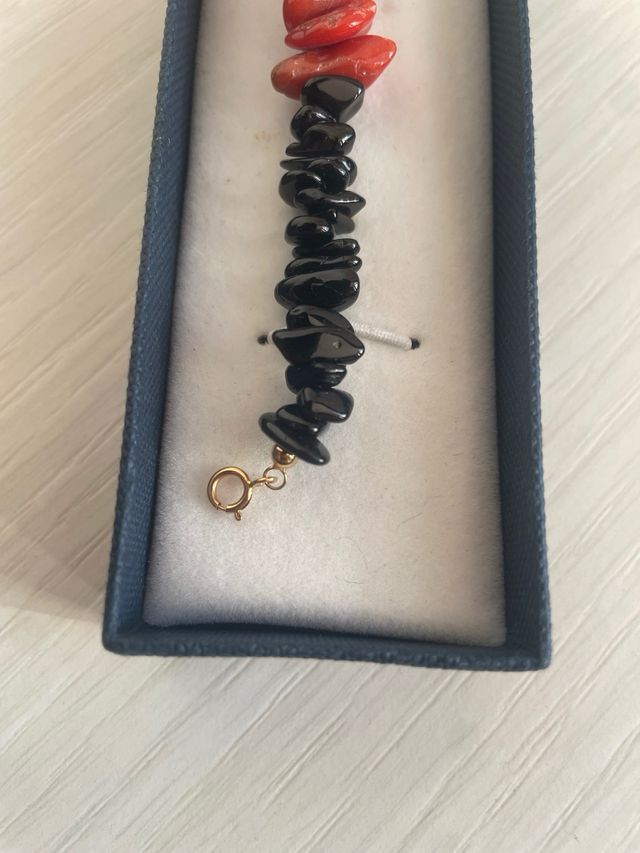 Bracciale Salcan Corallo e Onice Nero