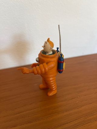 Figura Tintín traje espacial coleccionismo