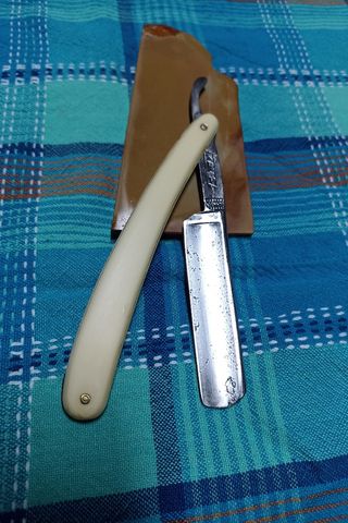 Rasoio Mano Libera KAMA - SHAVE READY