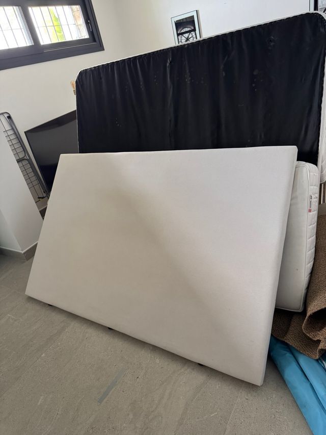 Cabecero de cama blanco