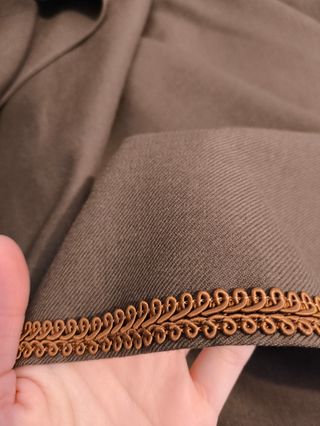 Falda flamenca marrón y roja