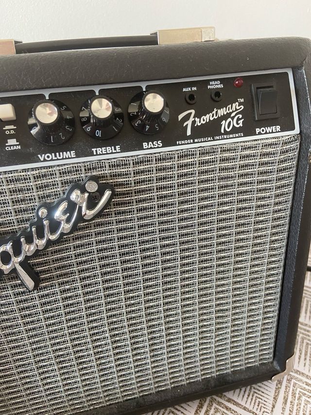 Amplificador Guitarra Squier Frontman 10G