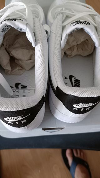 Zapatillas Nike Air Force 1 07 Blancas/Negras