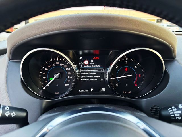 Jaguar F-Pace 2.0L i4D AWD AUTOMÁTICO 180cv RSPORT con TECHO PANORÁMICO...