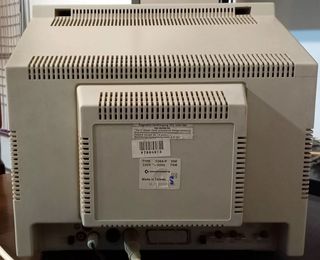 Commodore Amiga 1200 + Monitor 1084S