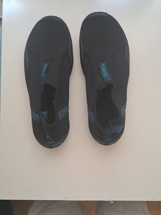 Escarpines SUBEA negros talla 42-43