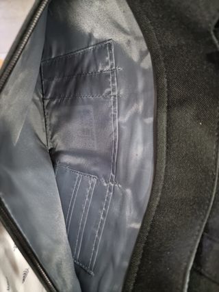 Maletín HSEOK Negro 15,6 con Correa