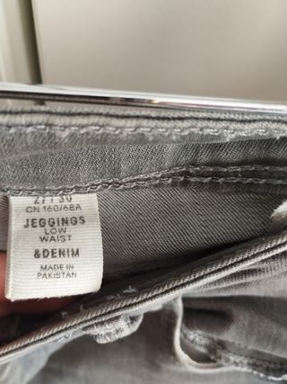 Vaqueros pitillo H&M y Lefties