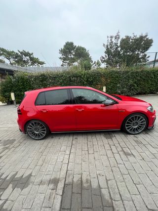 Volkswagen Golf R310