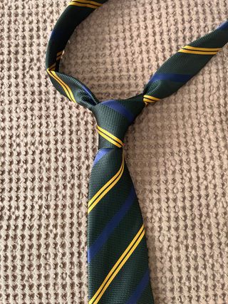 Corbata niño rayas verde, amarillo y azul