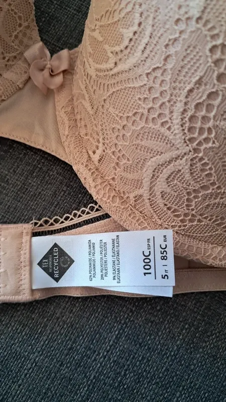 Sujetador encaje beige 100C