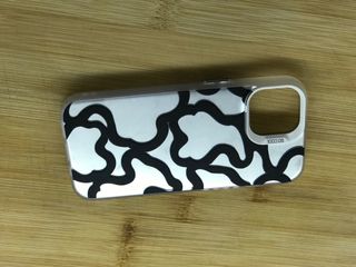 Custodia per iPhone 15 Tous