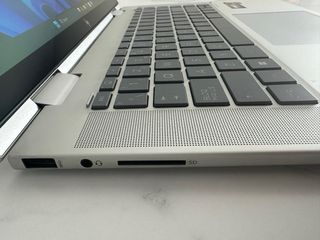 HP ENVY X360 15 I7 13GEN CONVERTIBLE 2 EN 1 TACTIL