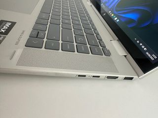 HP ENVY X360 15 I7 13GEN CONVERTIBLE 2 EN 1 TACTIL