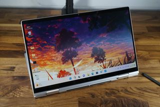 HP ENVY X360 15 I7 13GEN CONVERTIBLE 2 EN 1 TACTIL