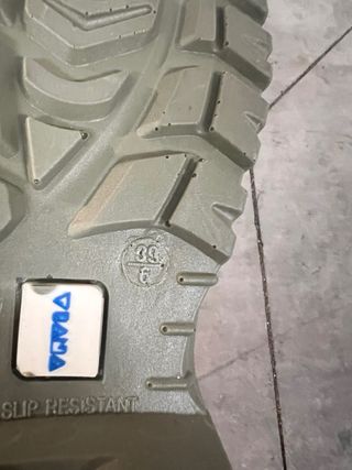 Zapatos de seguridad blancos