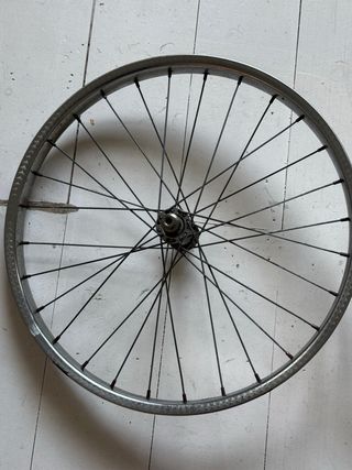 2 Ruedas BH California bmx here llantas