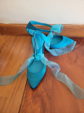 Sandalias tobilleras azul turquesa talla 38