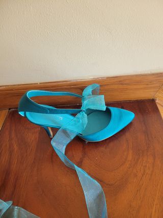 Sandalias tobilleras azul turquesa talla 38