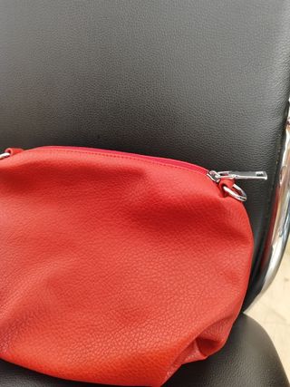 Bolso/neceser de mano vegano rojo
