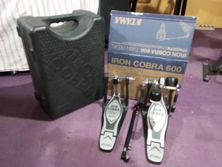 Doble Pedal Tama Iron Cobra HP600DTW