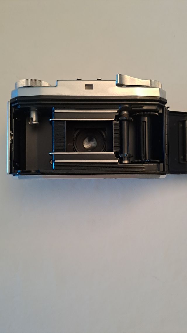 Zeiss Ikon Contina macchina fotografica