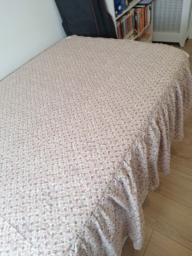 Copriletto e tenda estivi