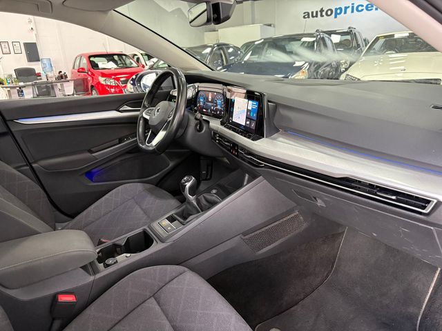 Volkswagen Golf 2024