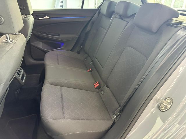 Volkswagen Golf 2024