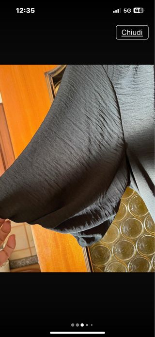 Vestito lungo con manica a sbuffo