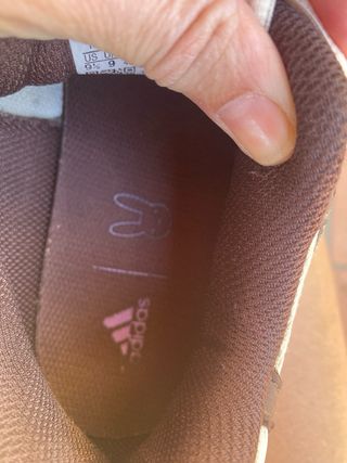 Zapatillas Adidas Paso Fino Marrones numero 43