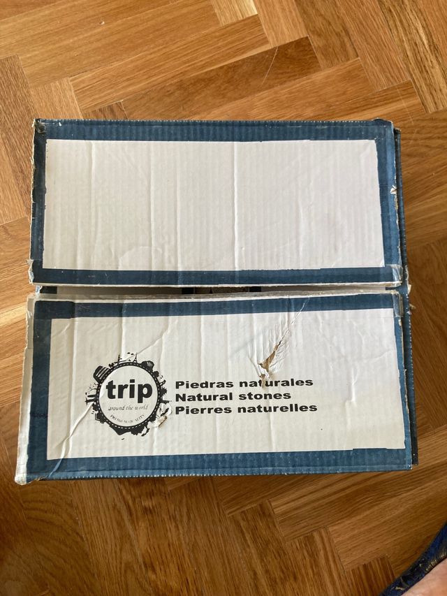 Suelo piedra natural enmallada TRIP