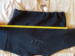 Sudadera corta gruesa Talla M
