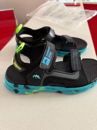 Sandalias niño talla 36 modernas y cómodas