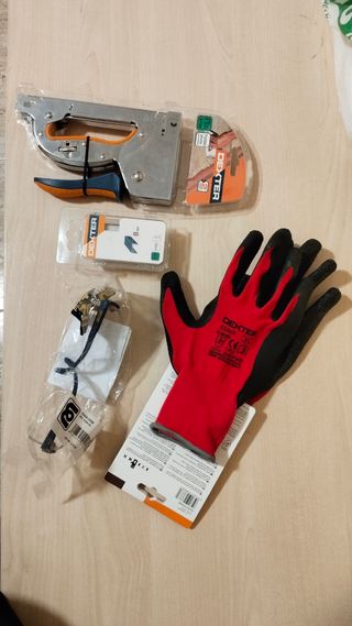 Pistola grapadora Dexter + gafas y guantes