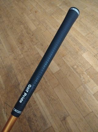 Driver Cleveland Launcher 9.5 grafito regular