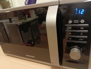 Forno a microonde interno in ceramica Samsung