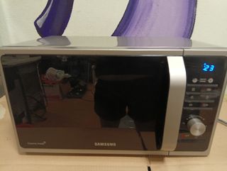 Forno a microonde interno in ceramica Samsung