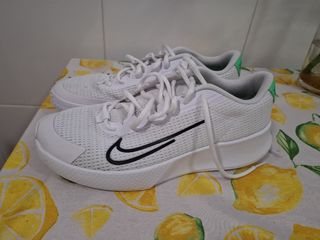 Tenis Nike Niños Blancos para jugar al tenis