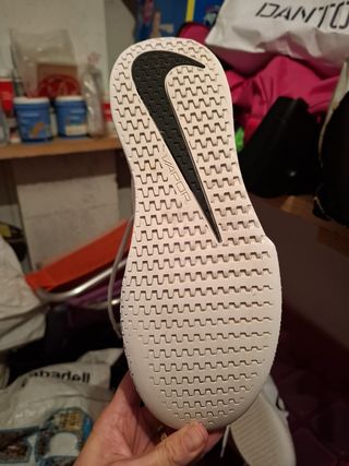Tenis Nike Niños Blancos para jugar al tenis