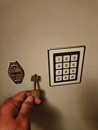 Caja fuerte acorazada