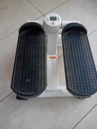 Aparato de gimnasia para piernas y gemelos