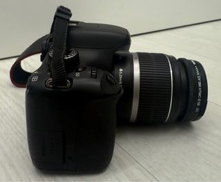 Canon EOS 550D Cámara Reflex Negra